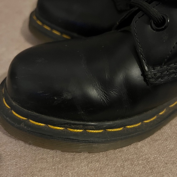 Dr. Martens 1460 Smooth Leather Lace Up Boots - Picture 10 of 15